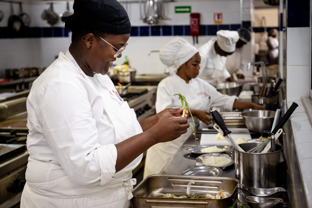 CMA Martinique HD02020 6034612 20240613 23267